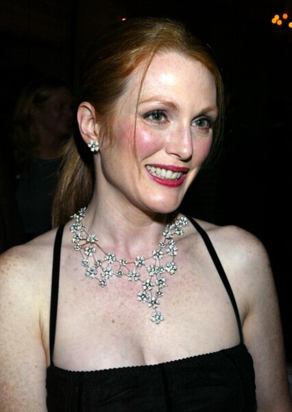 Julianne Moore photo