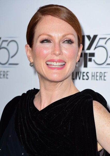 Julianne Moore photo