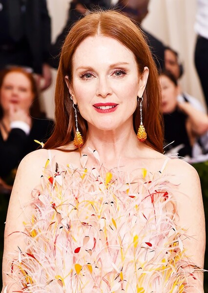 Julianne Moore photo