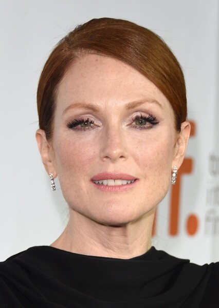 Julianne Moore photo