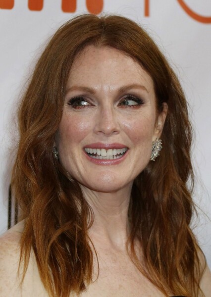 Julianne Moore photo