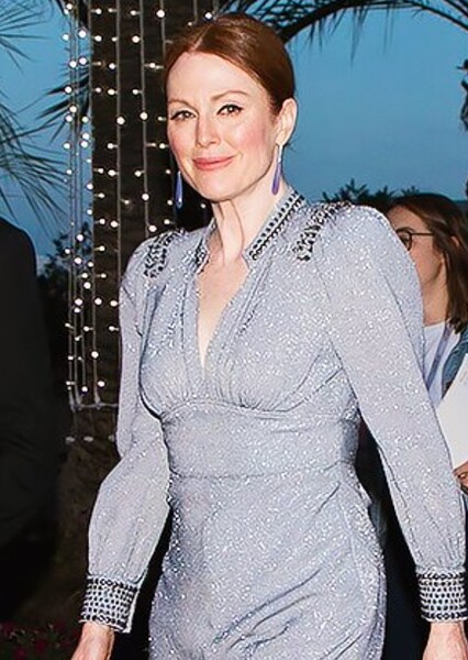 Julianne Moore photo