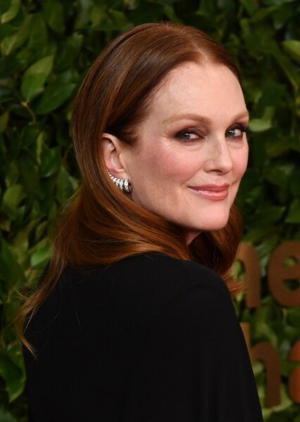 Julianne Moore photo