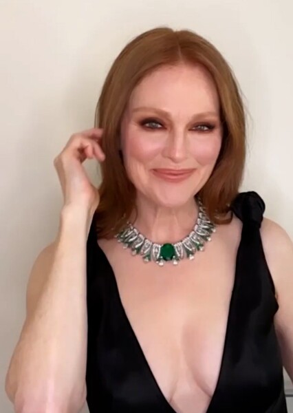 Julianne Moore photo