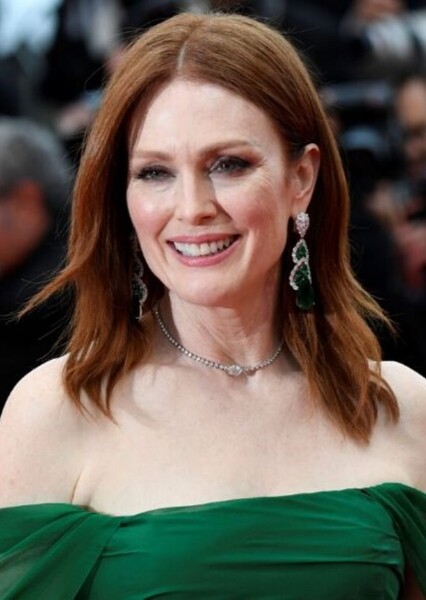 Julianne Moore photo