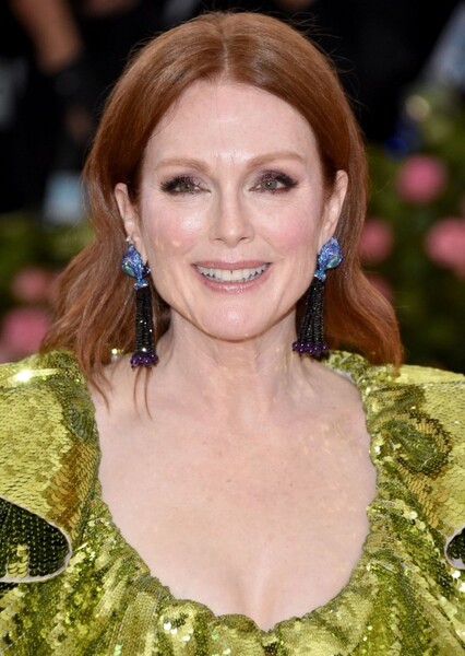 Julianne Moore photo