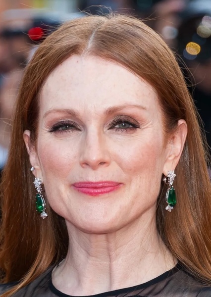 Julianne Moore photo