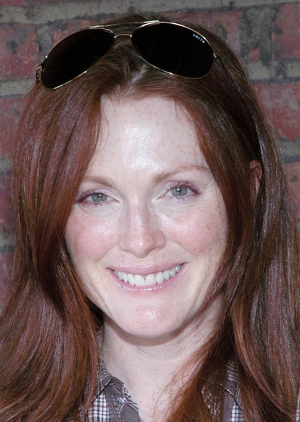Julianne Moore photo
