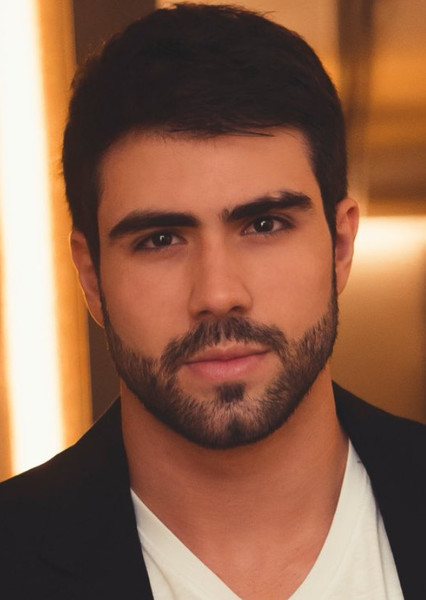 Juliano Laham photo