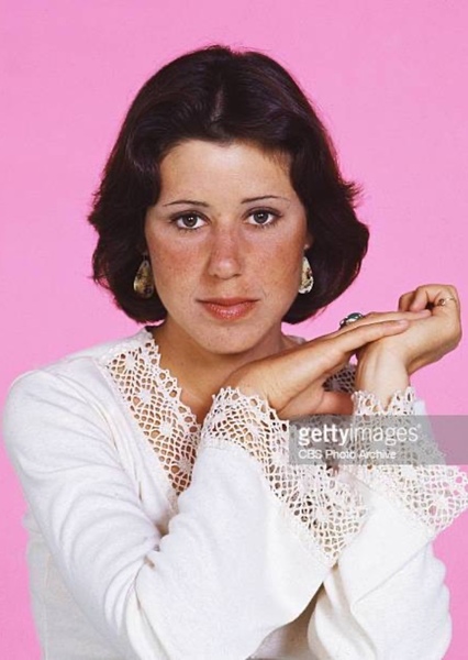 Julie Kavner photo