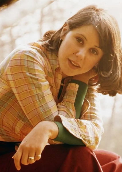 Julie Kavner photo