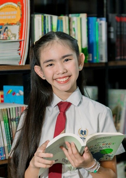 Julie Lê Châu Giang photo
