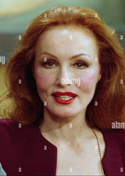 Julie Newmar photo
