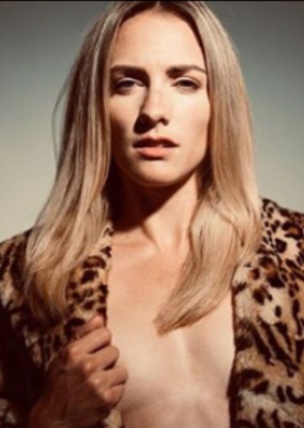 Julie Nolke photo