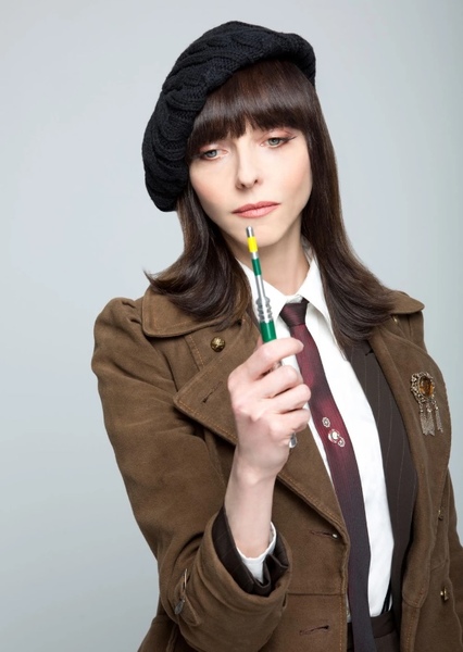 Juliet Landau photo