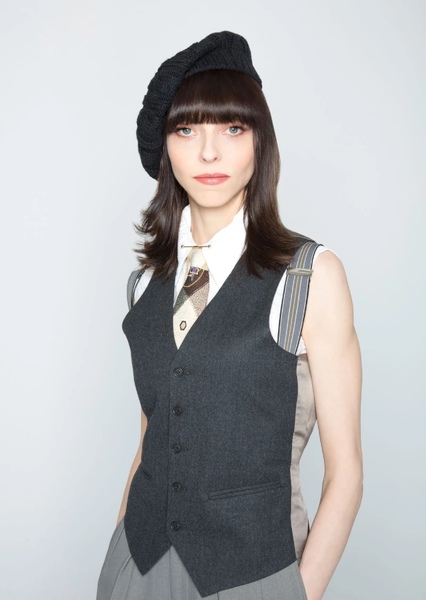 Juliet Landau photo