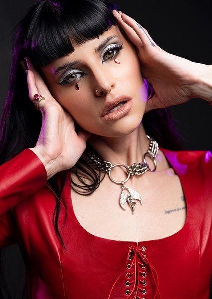 Juliet SImms photo