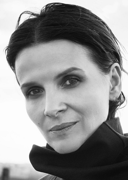 Juliette Binoche photo