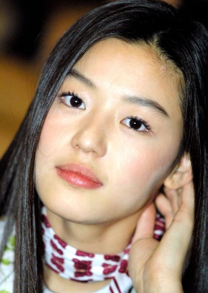 Jun Ji-hyun photo