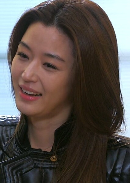 Jun Ji-hyun photo