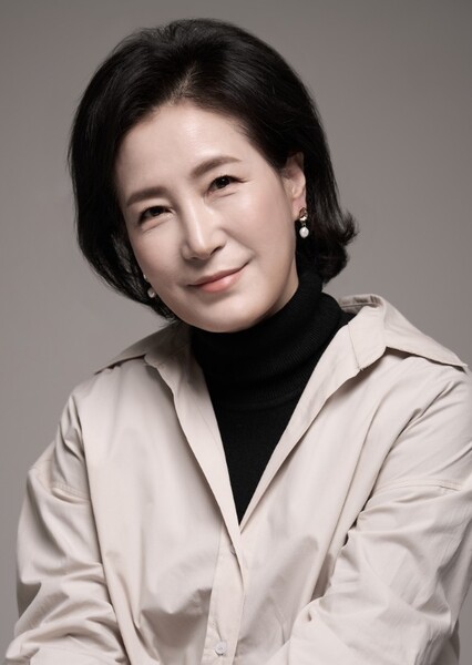 Jung Ah-mi photo