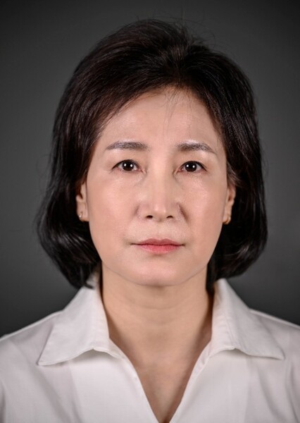 Jung Ah-mi photo