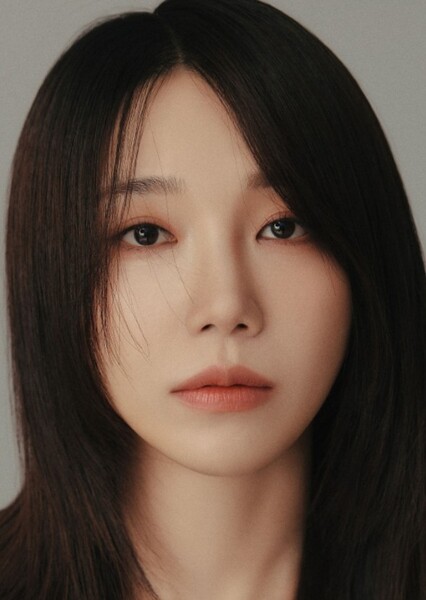Jung Eun-ji photo