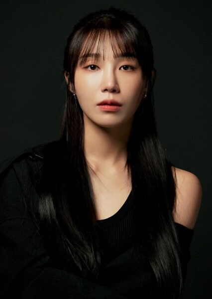 Jung Eun-ji photo