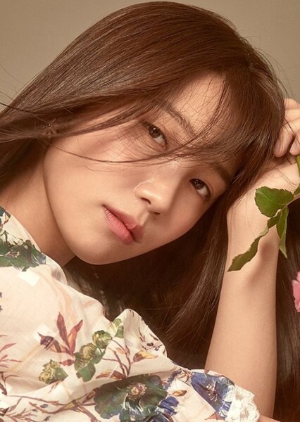 Jung Eun-ji photo