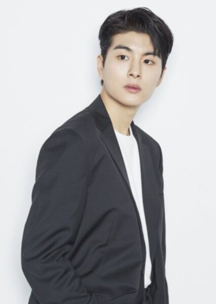 Jung Gun-joo photo