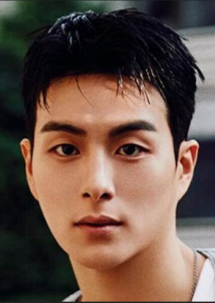 Jung Gun-joo photo