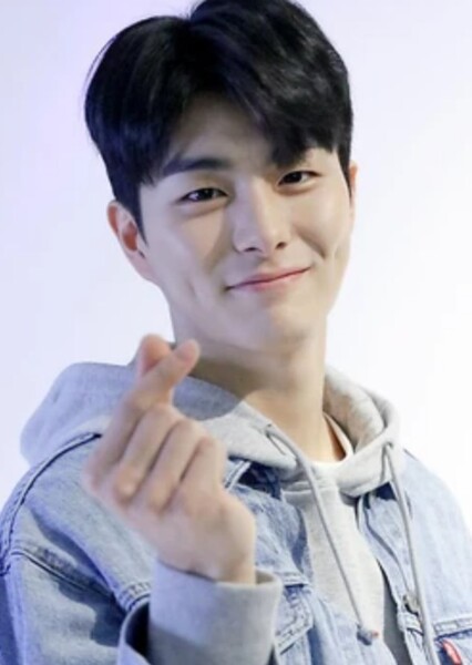 Jung Gun-joo photo