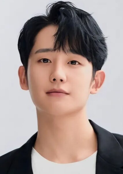 Jung Hae-in photo