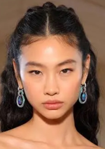 Jung Ho-yeon photo