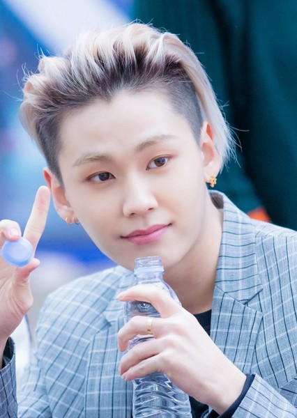 Jung Il-hoon photo