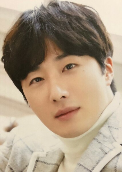 Jung Il-woo photo