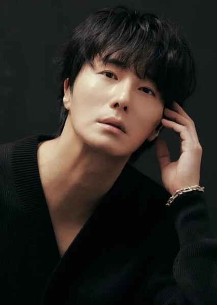 Jung Il-woo photo