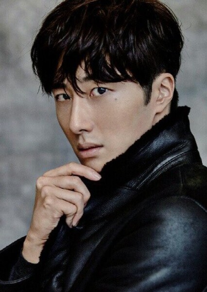 Jung Il-woo photo