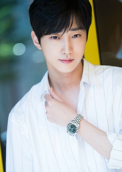 Jung Jin-young photo