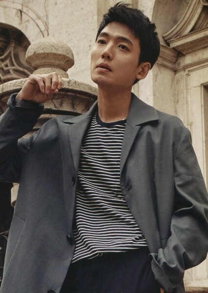 Jung Kyung-ho photo