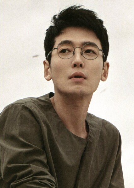 Jung Kyung-ho photo