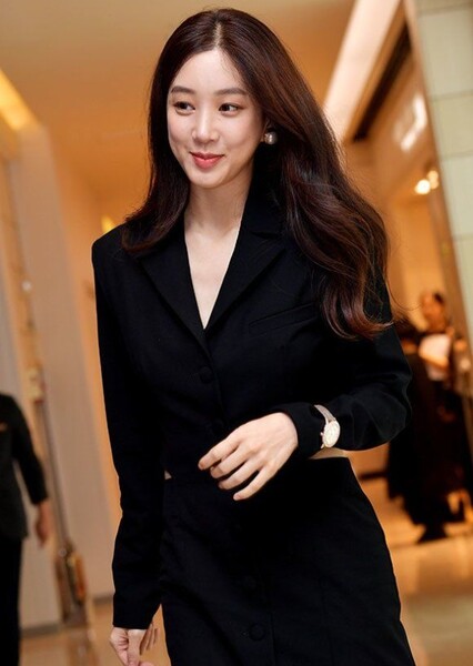 Jung Ryeo-won photo