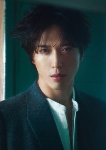 Jung Yong-hwa photo