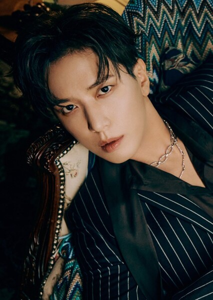 Jung Yong-hwa photo