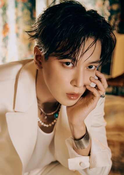 Jung Yong-hwa photo