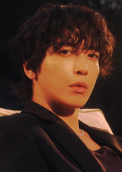 Jung Yong-hwa photo