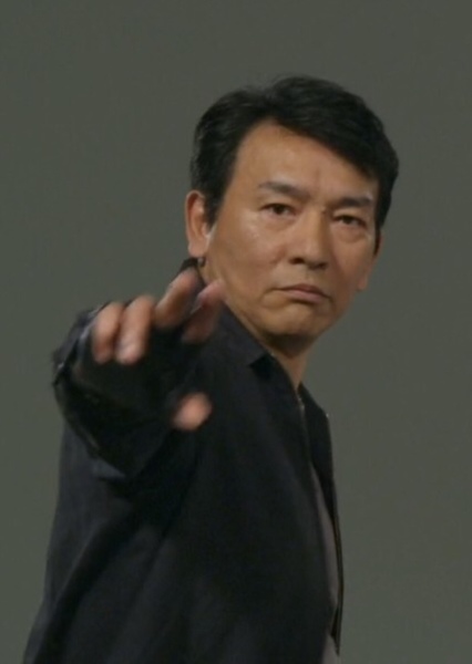Junichi Haruta photo