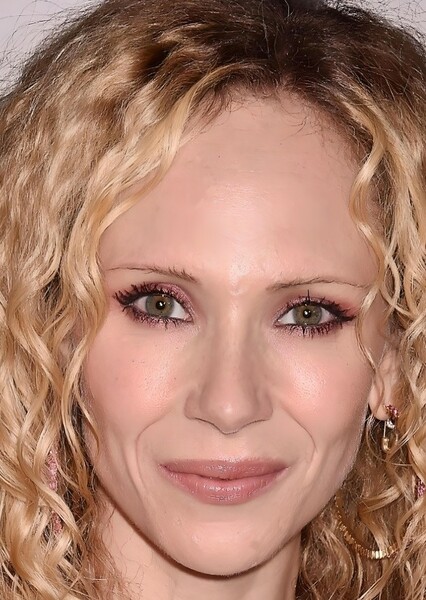 Juno Temple photo