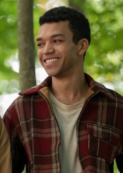 Justice Smith photo