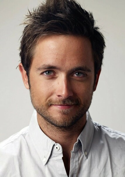 Justin Chatwin photo